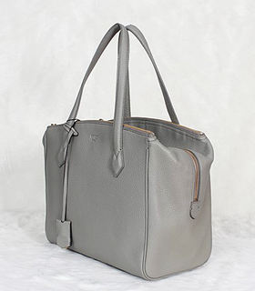 Fendi Khaki Original Litchi Pattern Leather Handbag Bag