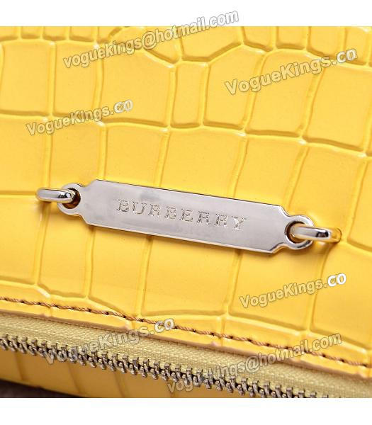 Burberry Croc Veins Calfskin Leather Chains Shoulder Bag Yellow-3