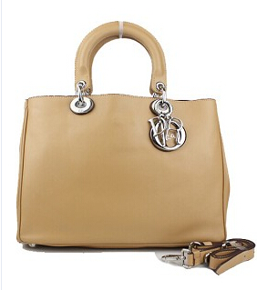 Christian Dior 33cm Diorissimo Bag In Apricot Leather