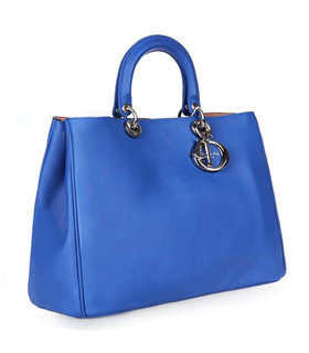 Christian Dior Large Diorissimo Bag In Blue Leather
