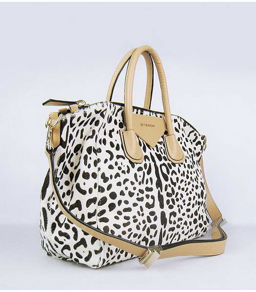 Givenchy Stylish Tote bag with White&Black calfskin -1