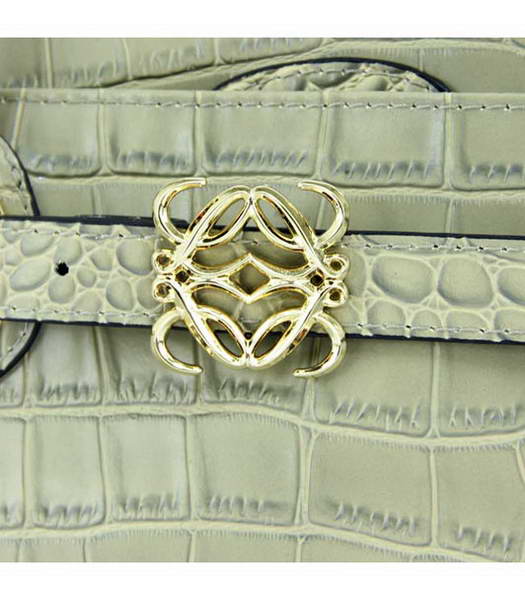 Loewe Tote Handbags Apricot Leather Crocodile Veins with PU Lining-3
