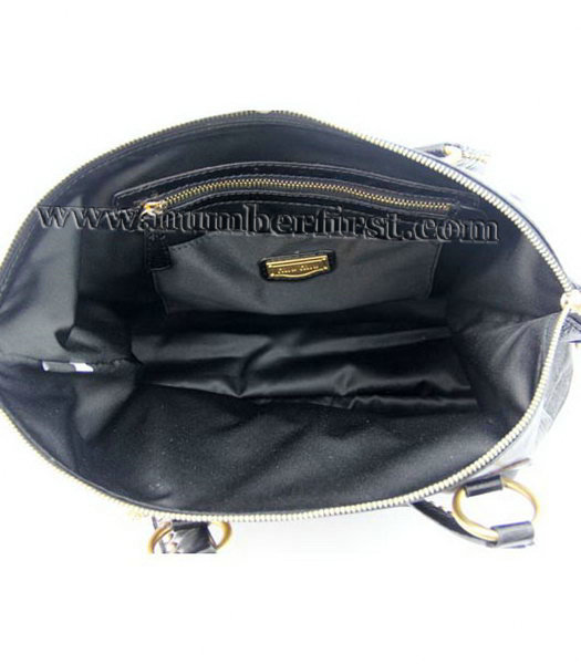 Miu Miu Shoulder Tote bag in Black Oil Skin Leather-7