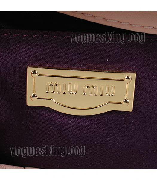 Miu Miu Small Matelasse Leather Pouch In Pink-5