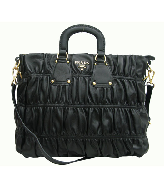 Prada Nappa Gaufre Shopping Tote Handbag in Black