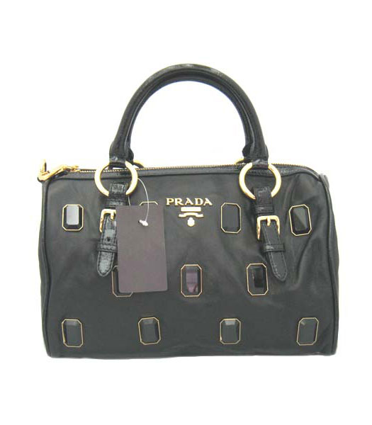 Prada New Style Calfskin Handbag Black