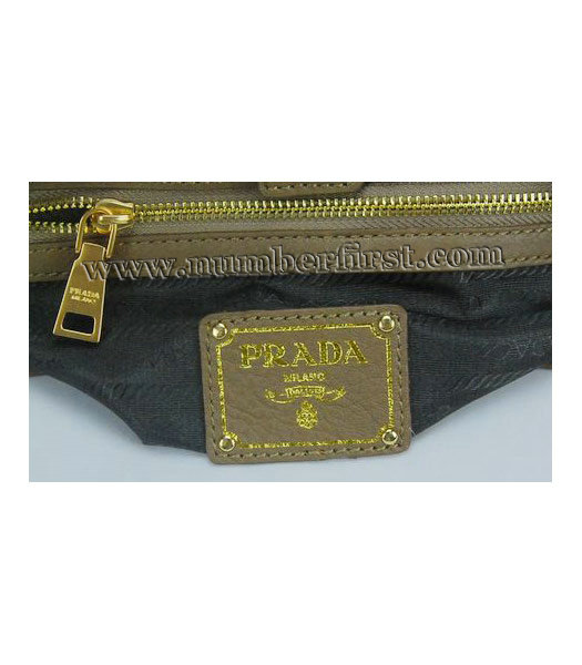 Prada Vitello Daino Tote Bag in Brown Leather-6