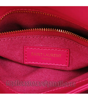 Yves Saint Laurent Large Chyc Shoulder Bag In Fuchsia Leather-4