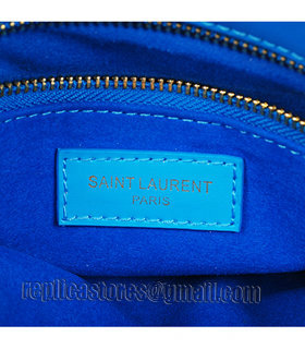 Yves Saint Laurent Large Chyc Shoulder Bag In Sky Blue Leather-4