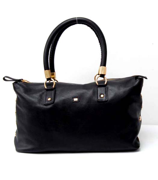 Yves Saint Laurent tote in Black Leather